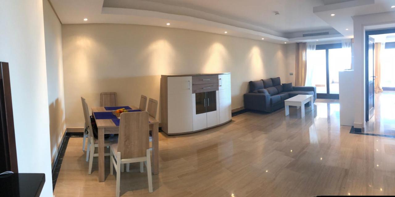 Appartamento Bahia De La Plata Estepona Esterno foto